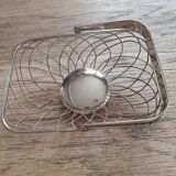 Basket / Basket in chrome-plated braided metal.