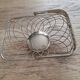 Basket / Basket in chrome-plated braided metal.