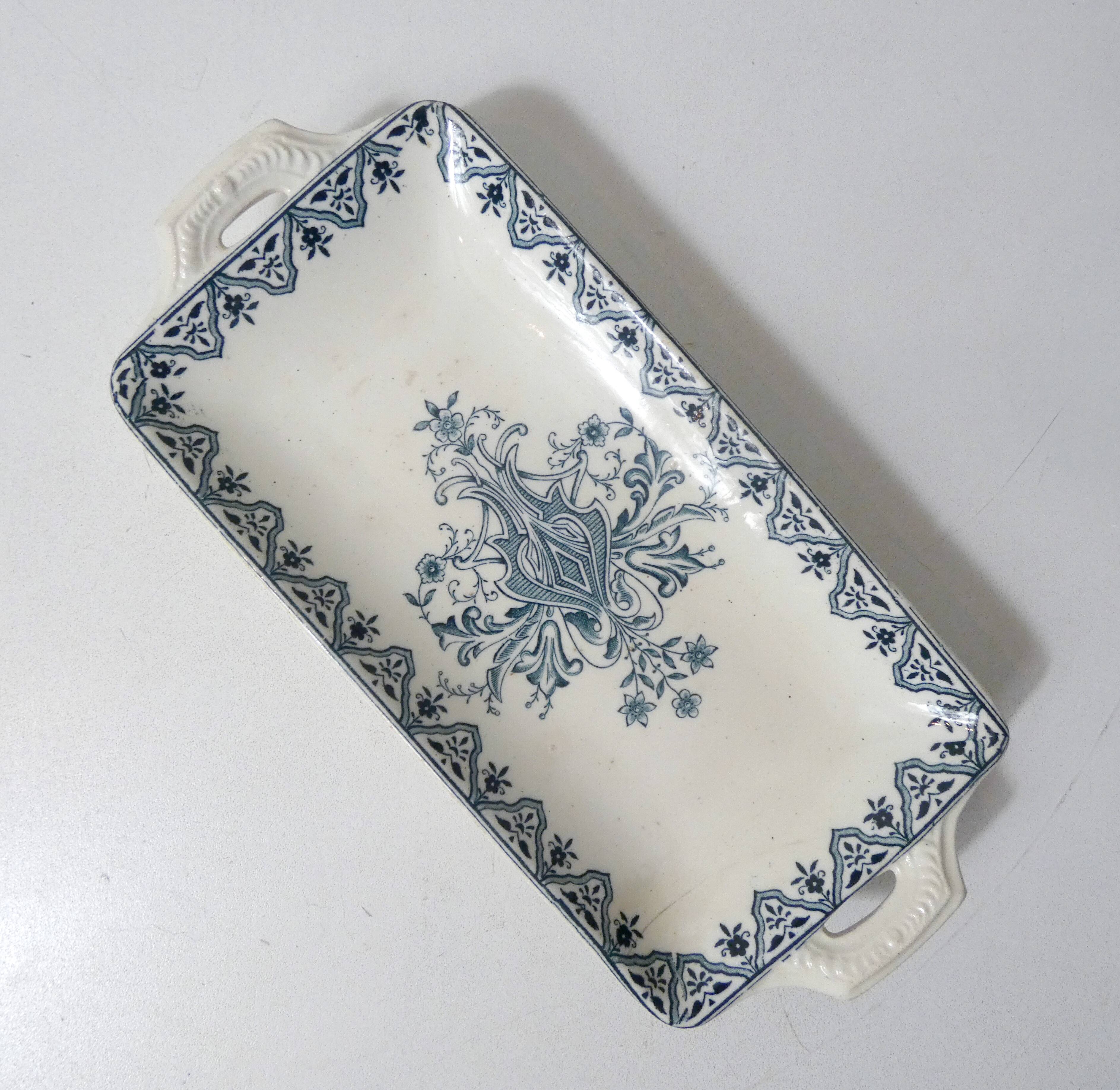 Iron earth tray alhambra salins art deco
