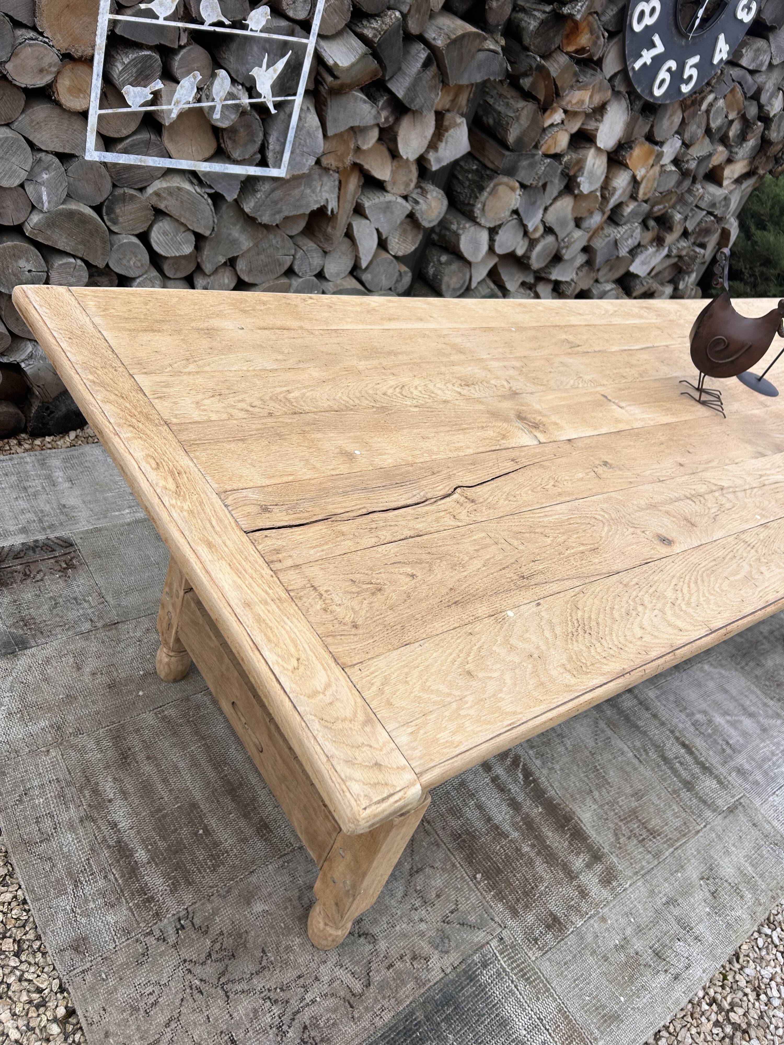 Solid oak farmhouse table 233cm