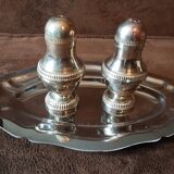 Metal salt and pepper shaker set