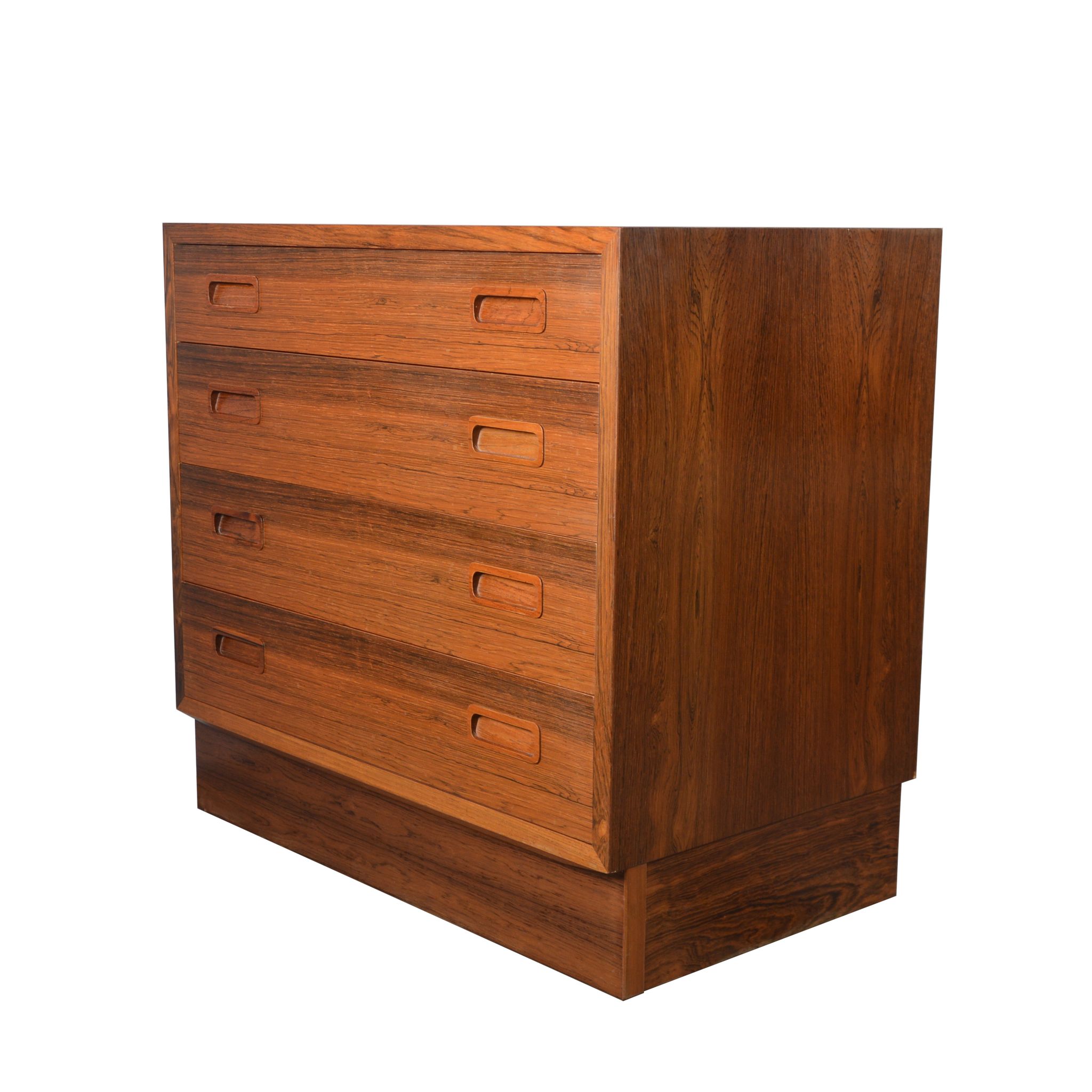 Rosewood mid century danish chest of drawers by P. Hundevad 1960s