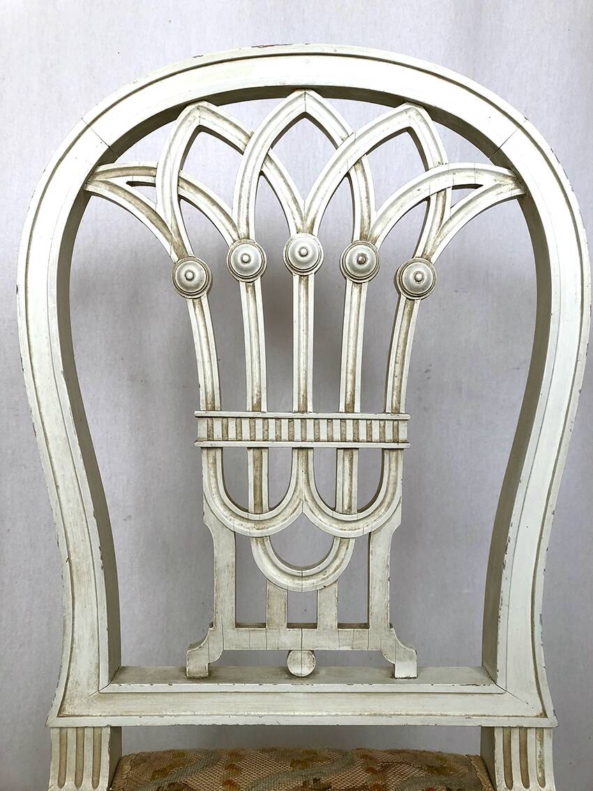 Pair of white lacquered wooden chairs in Louis XVI style, 20th century