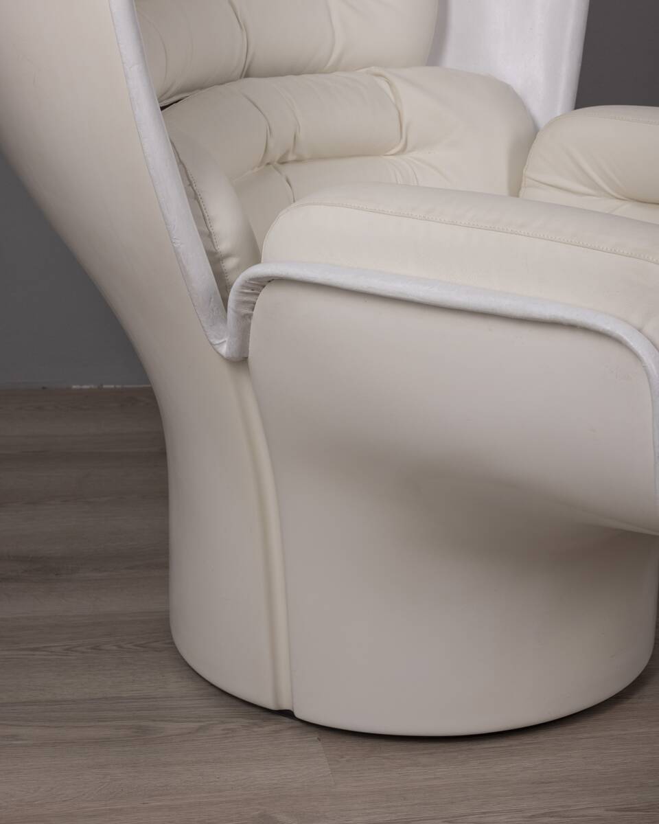 Vintage armchair from the 1960s, "elda" designed by joe colombo for comfort