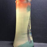 1435 Discreet brand with heel to decipher vase