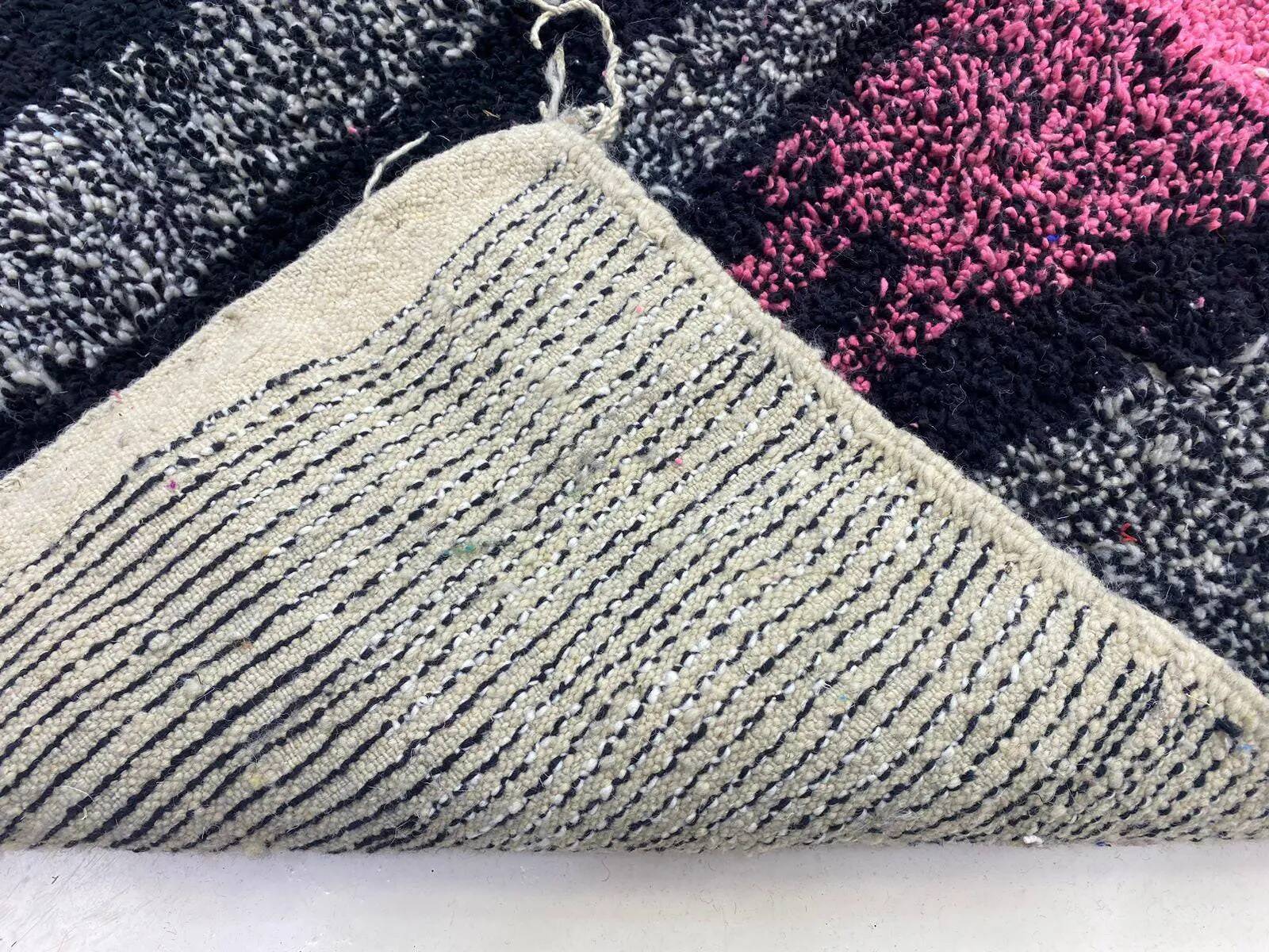 Tapis fait main traditionnal 250cmX150cm marocain