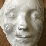 Woman's head in platre