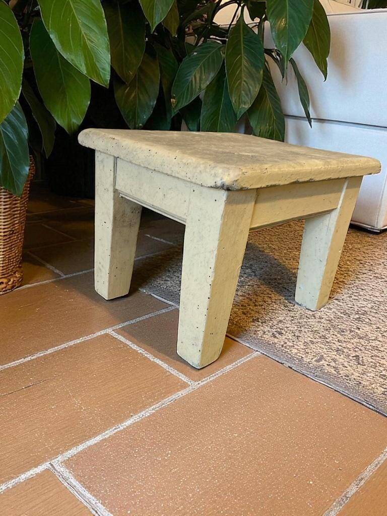 Vintage mini side table / plant table