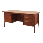 Bureau danois en teck par Svend Age Madsen, années 1960
