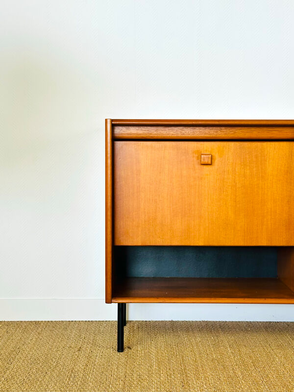 Enfilade scandinave haute en teck 1960