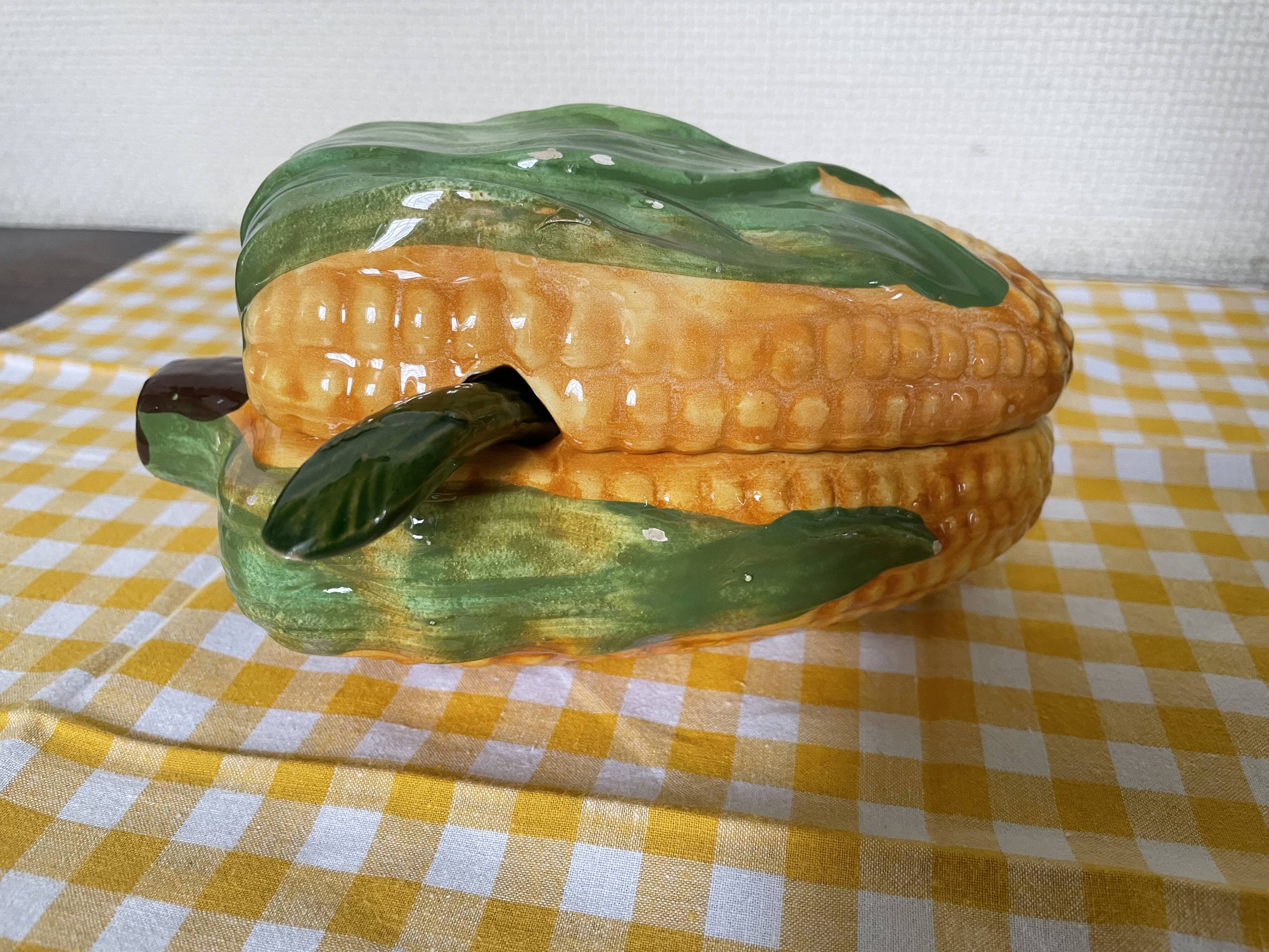 Corn cob slip gravy boat