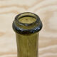 Bouteille en verre verte ancienne Wabi Sabi
