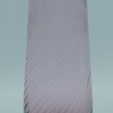 Vase en cristal violet