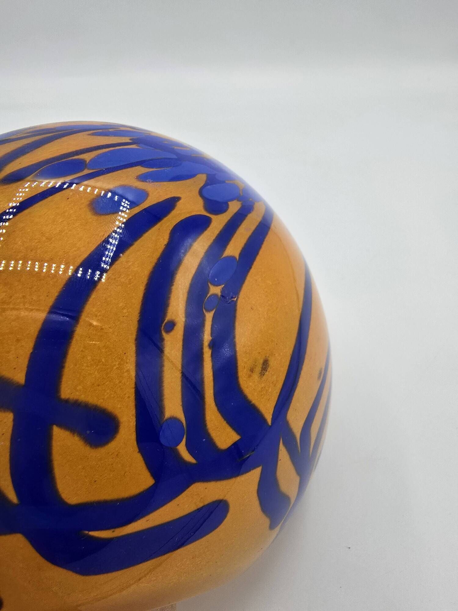 La rochère – vase boule en verre orange et bleu, vers 1970 – h. 13 cm