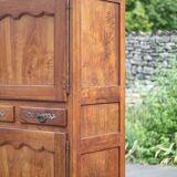 Old Vendée cabinet, bonnet maker, standing man, storage unit