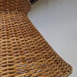 Floor lamp with vintage rattan lampshade