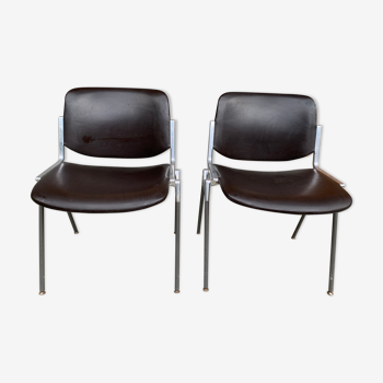 Pair of stackable chairs model dsc by Giancarlo Piretti, castelli years 1965