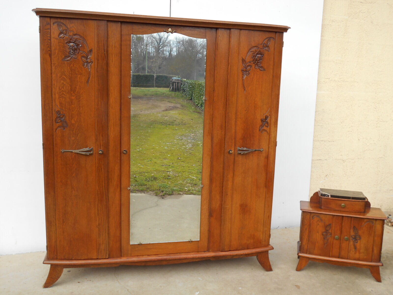 Art deco wardrobe in solid oak
