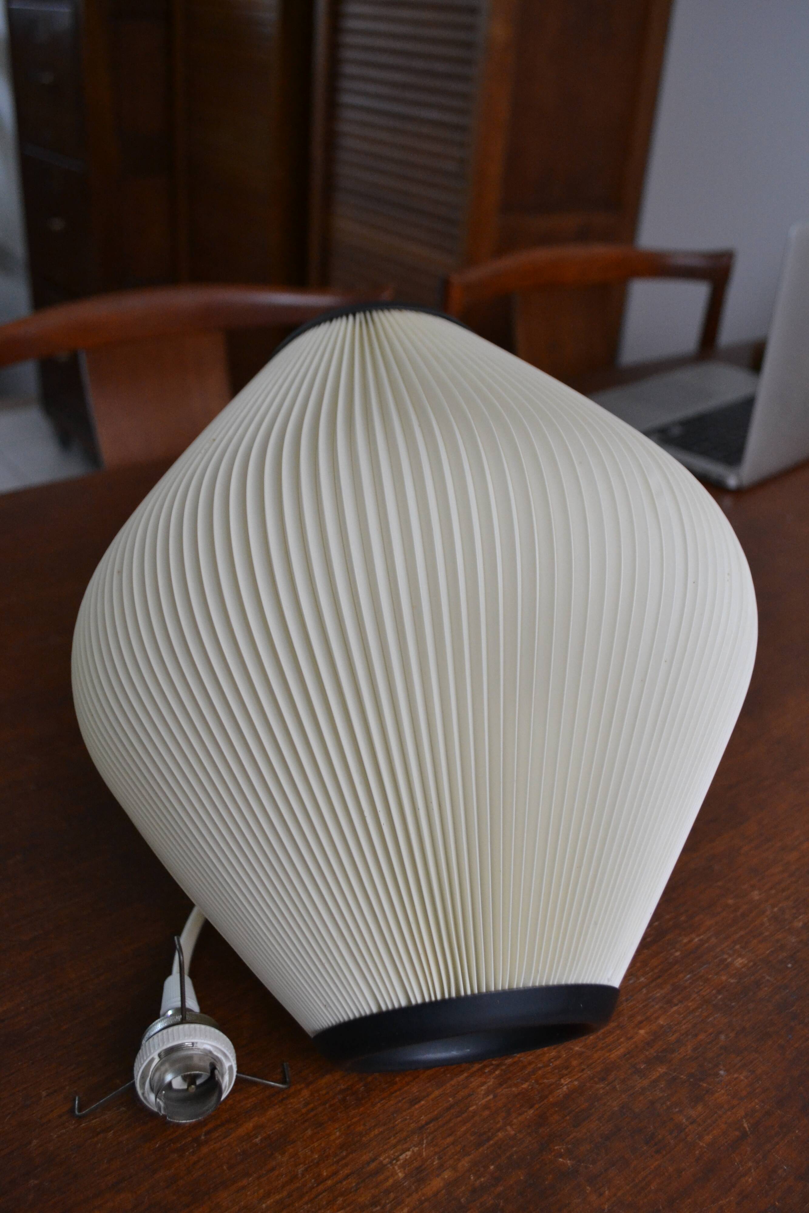 Rispal suspension in rhodoid from the 50s