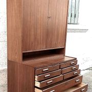 Double teak cabinet from the 1950s by Hans Wegner for RY Mobler, height 180 cm.