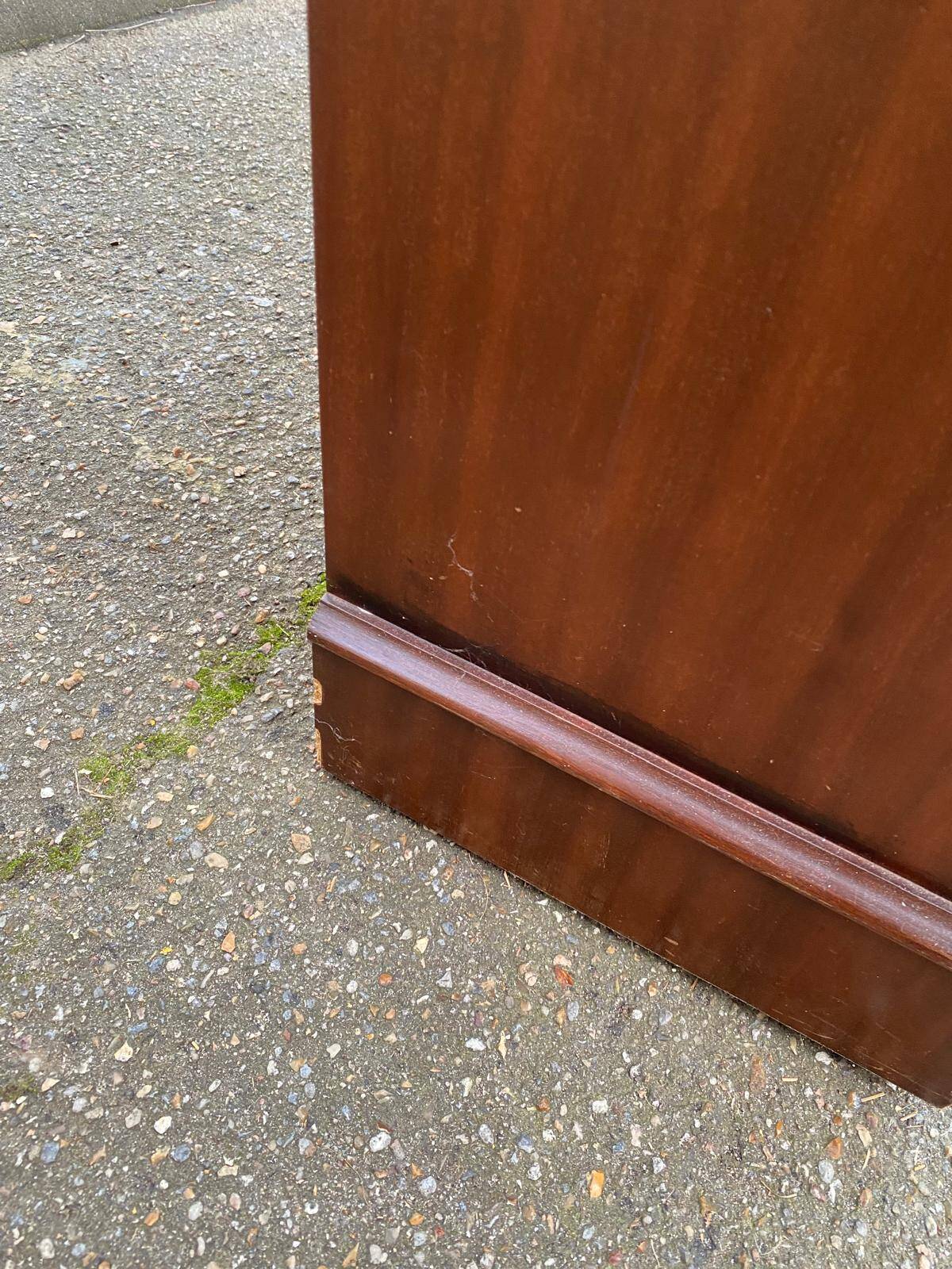 English display cabinet with 4 doors in mahogany, 1960.