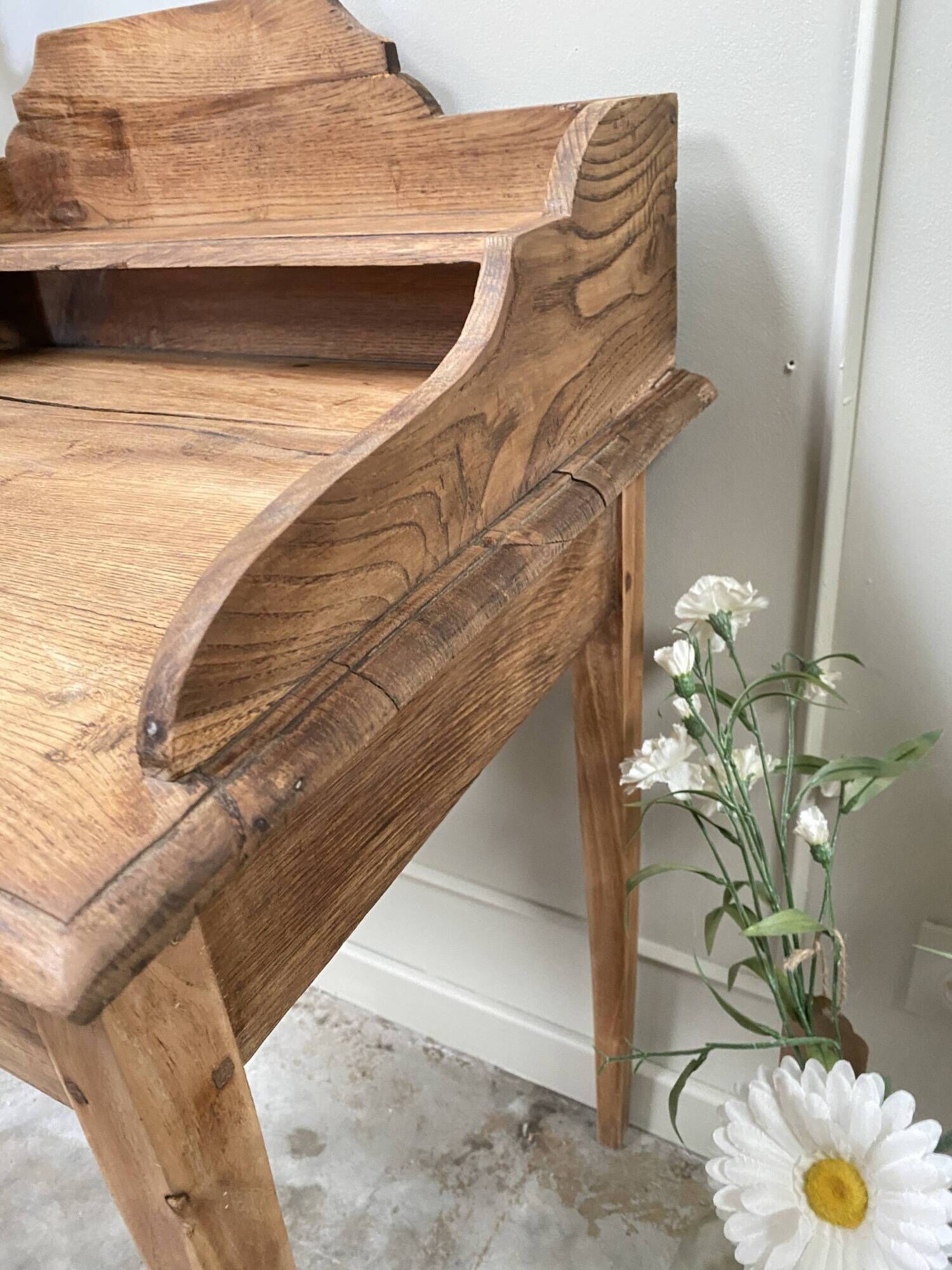 Oak dressing table