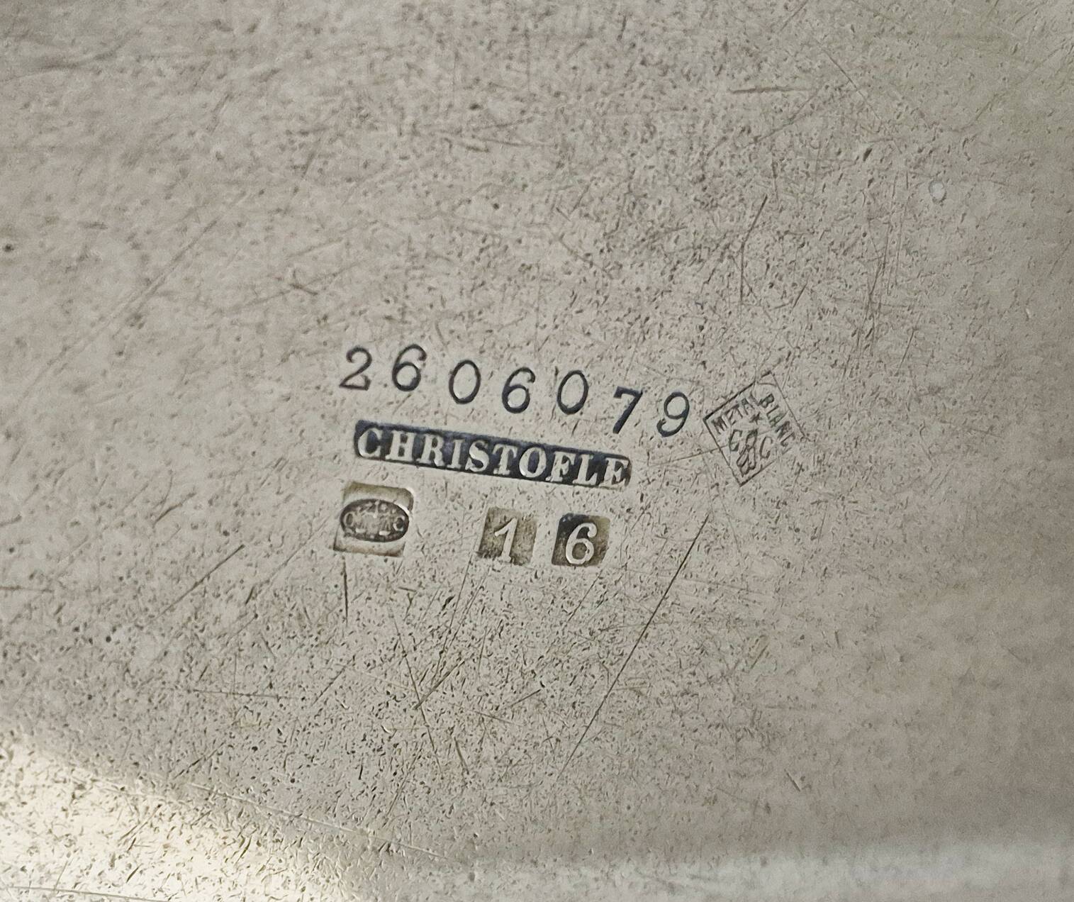 Oval silver-plated metal platters, Christofle