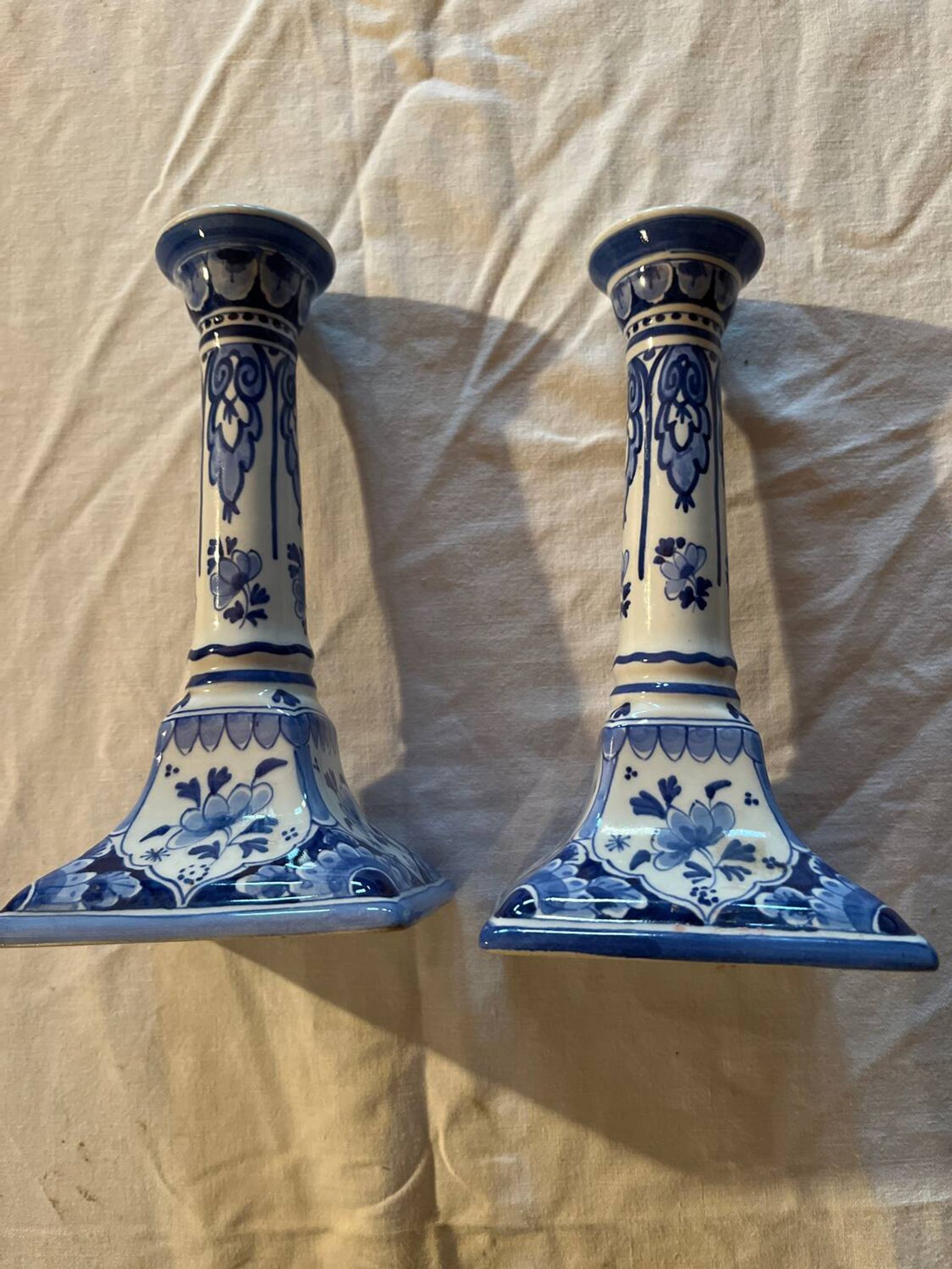 2 bougeoirs en faïence de Delft Hollande 1988