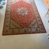 Large Persian wool rug from the 70s