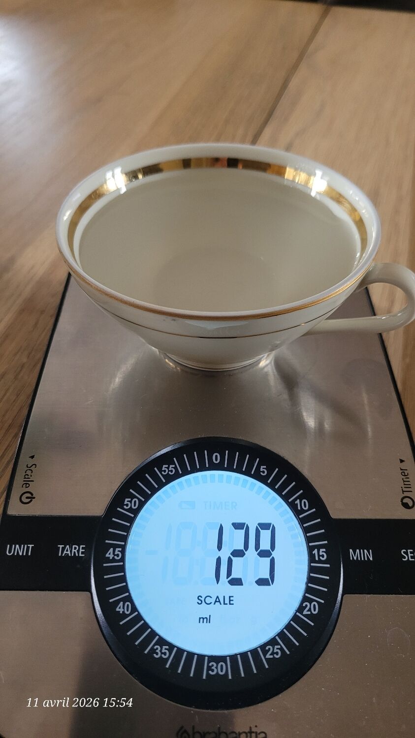 6 vintage Baudour Cerabel cups and saucers