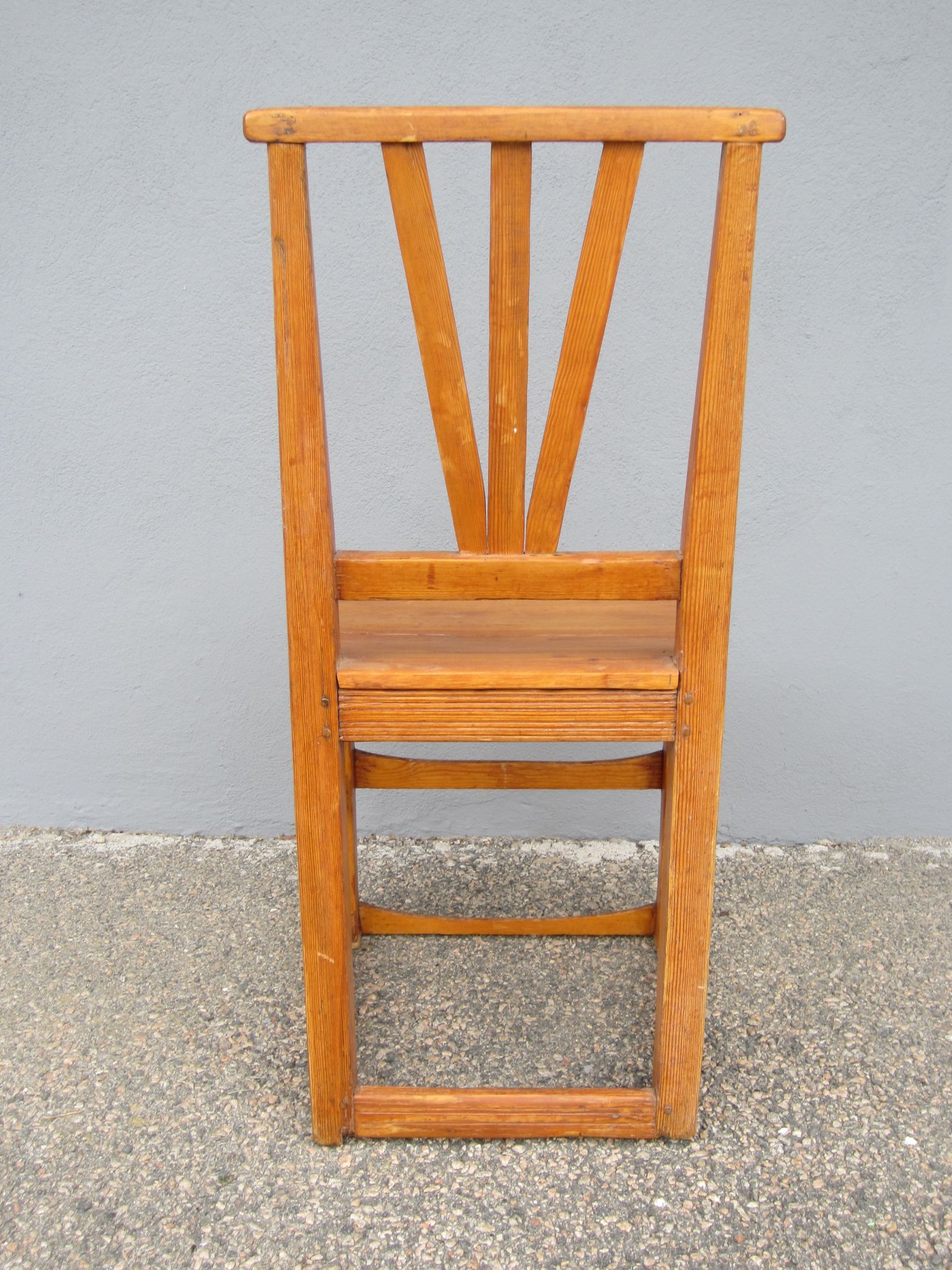 Chaise de ferme rustique