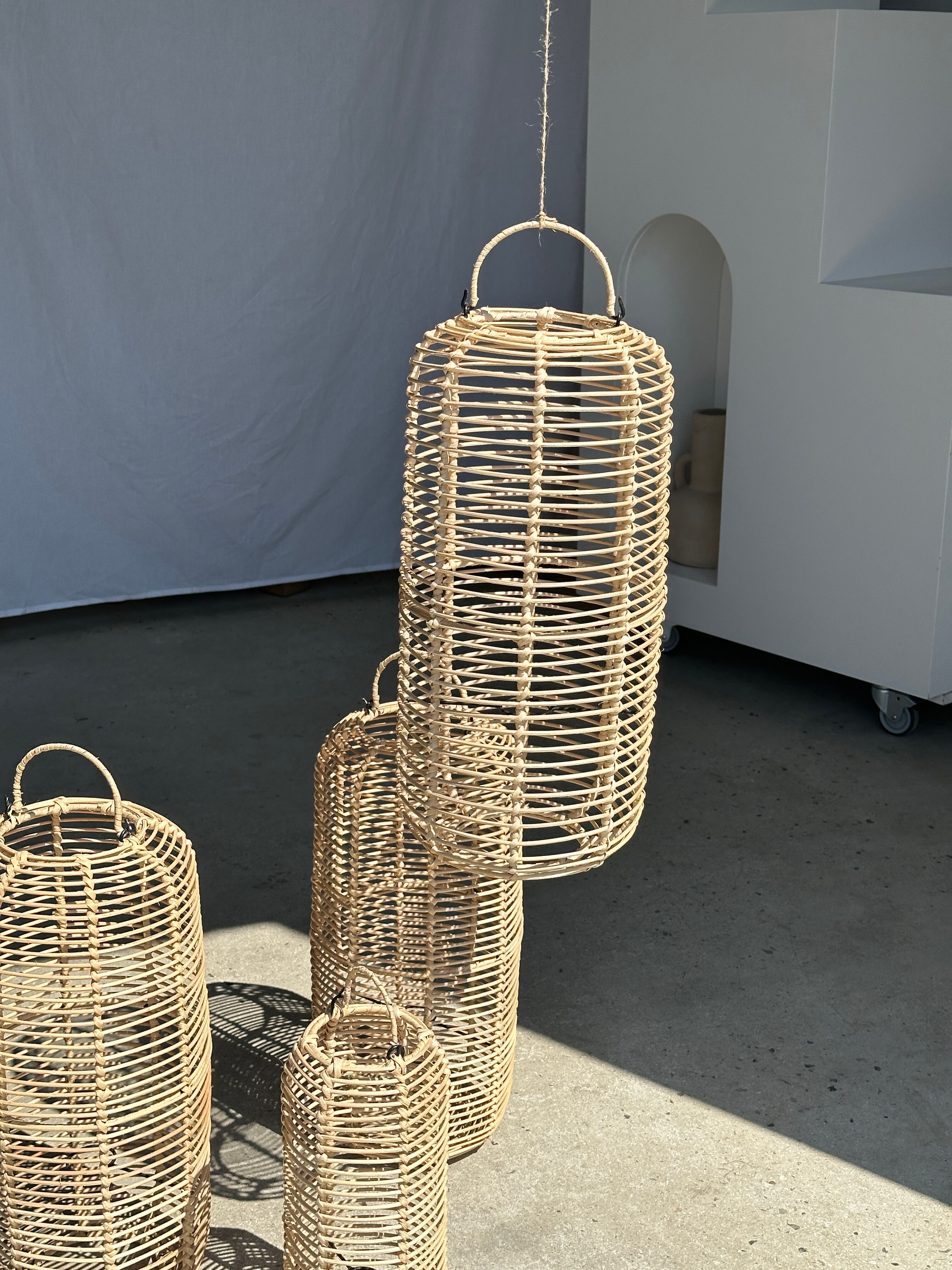 Large lantern-shaped rattan pendant lamp H50 D24