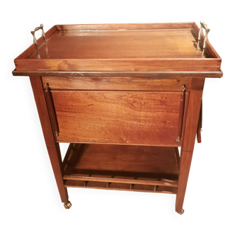 Sideboard with four drop-leaves