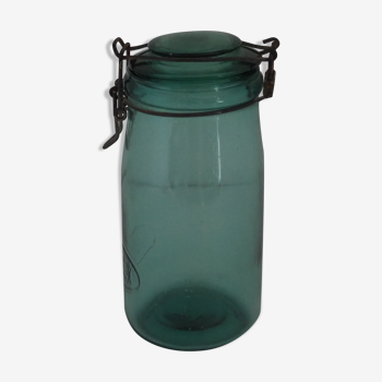 Green "solidex" glass canning jar