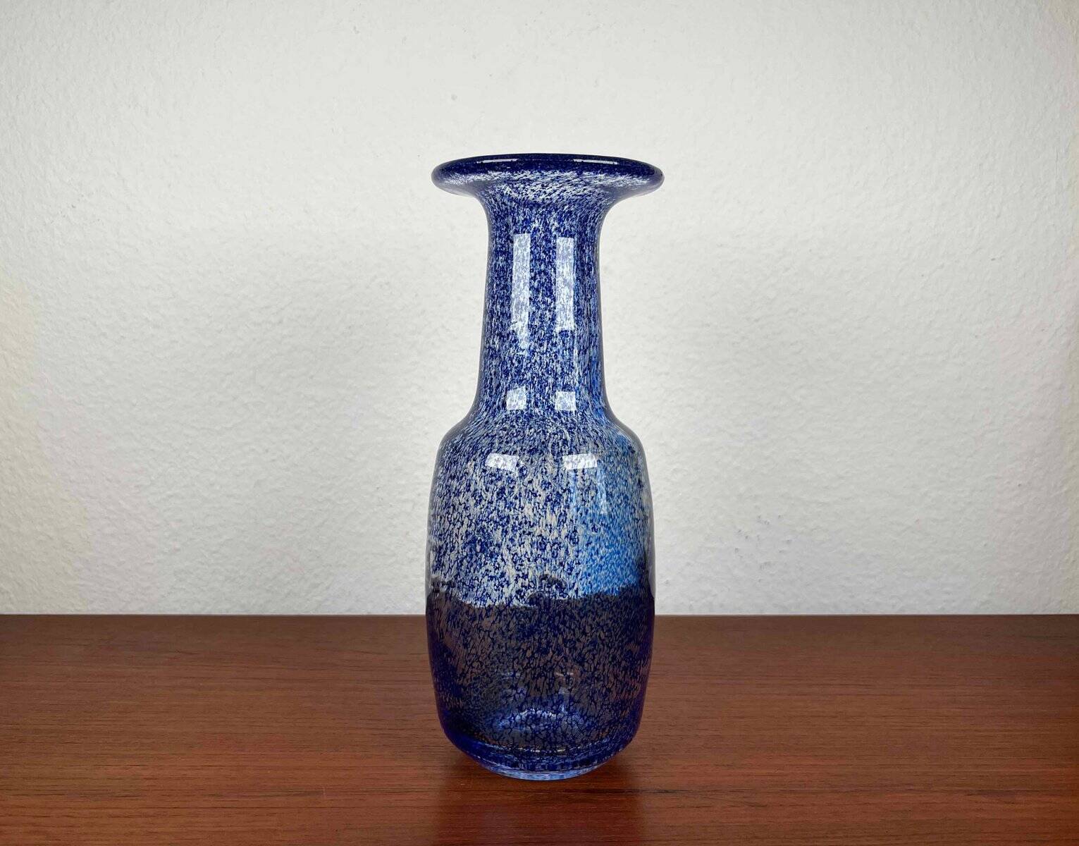 Vintage Swedish glass vase by Sven Vallien for Kosta Boda.