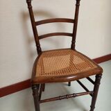 Chaise ancienne cannée