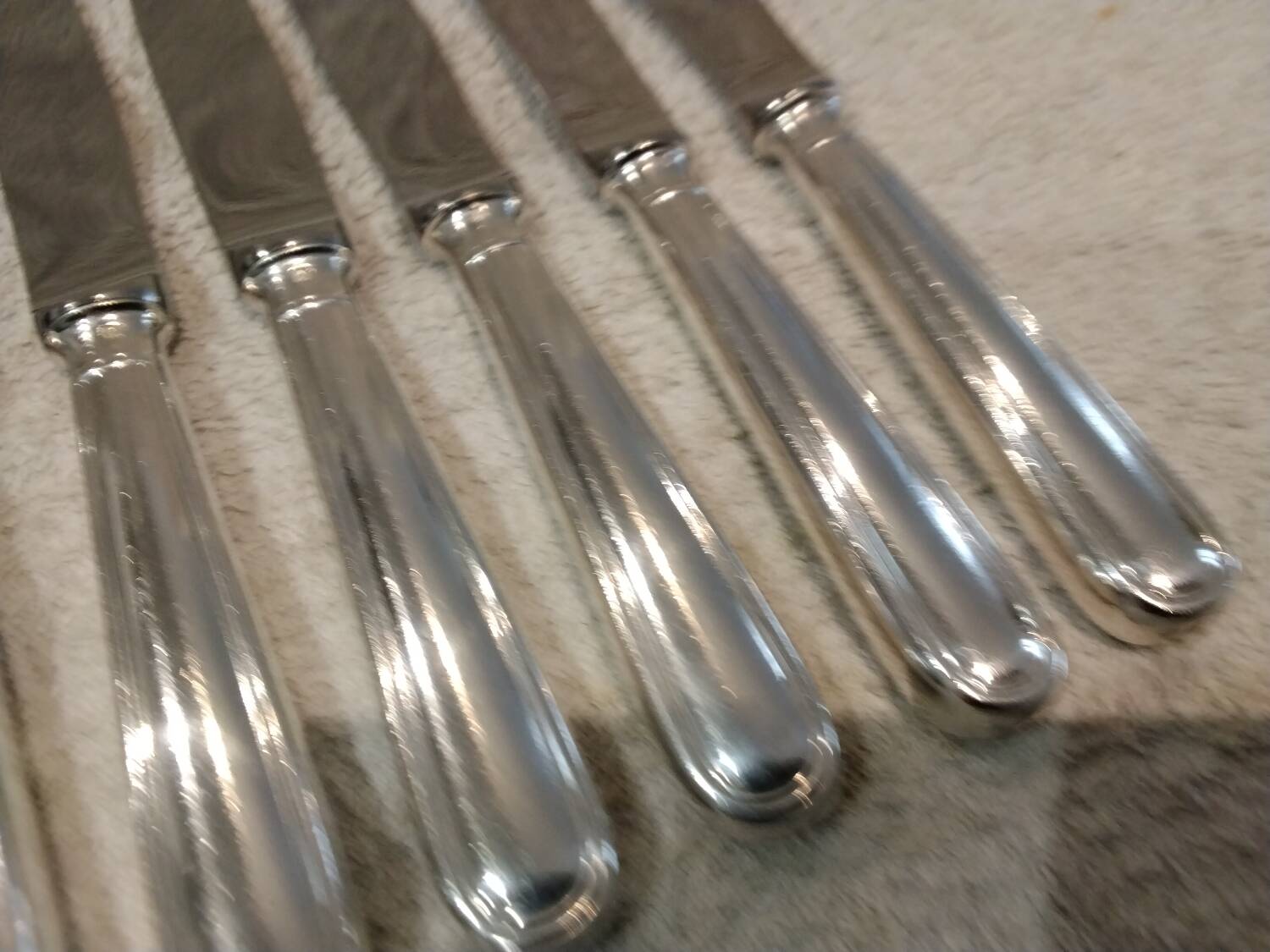 6 silver-plated dessert knives by Christofle Albi, 19.8cm