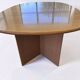 Table à manger danoise extensible en bois massif clair avec pieds en V