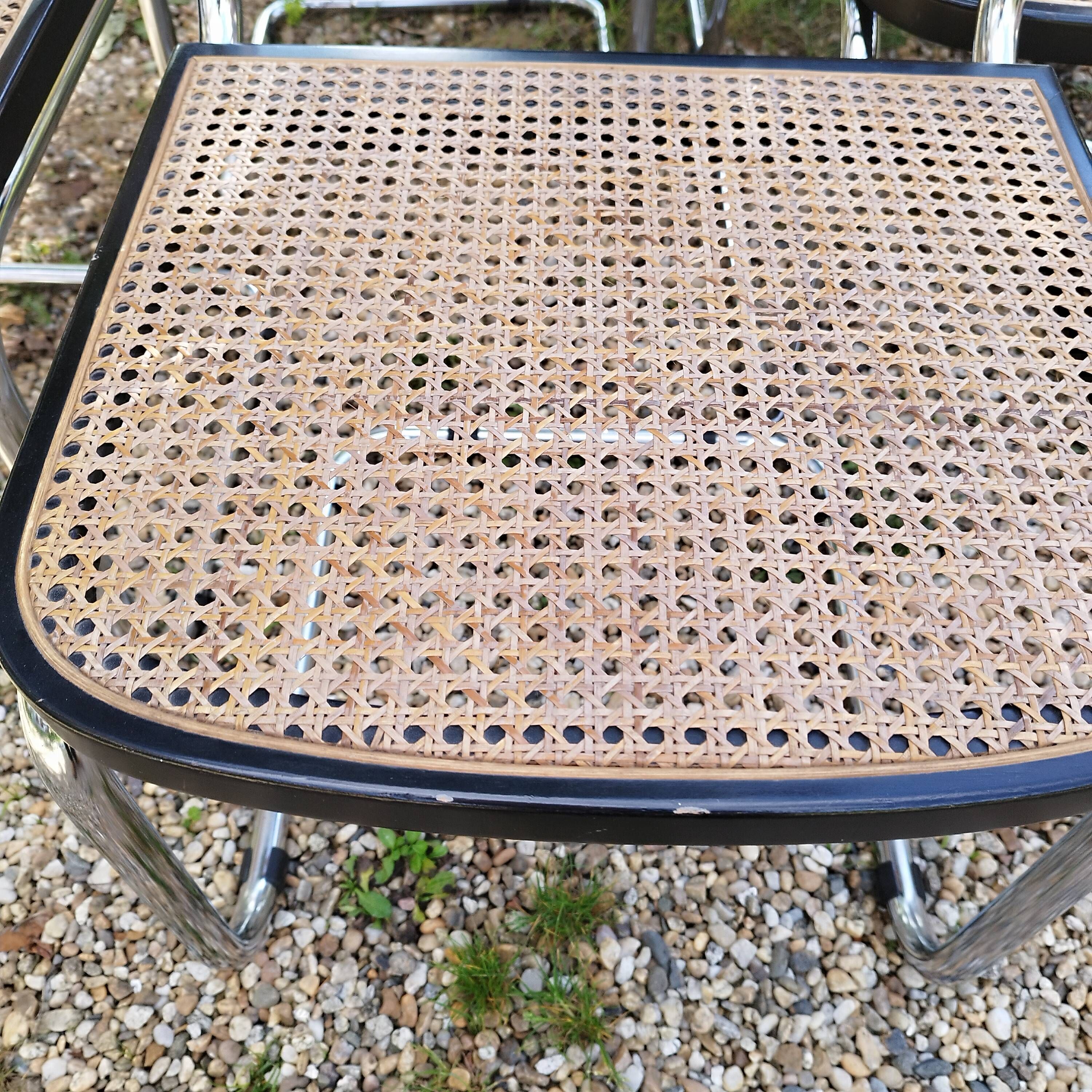 Vintage style chairs Cesca B32 Marcel Breuer