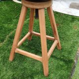 Small adjustable stool in solid wood