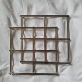 Stretchy silver metal flat bottom