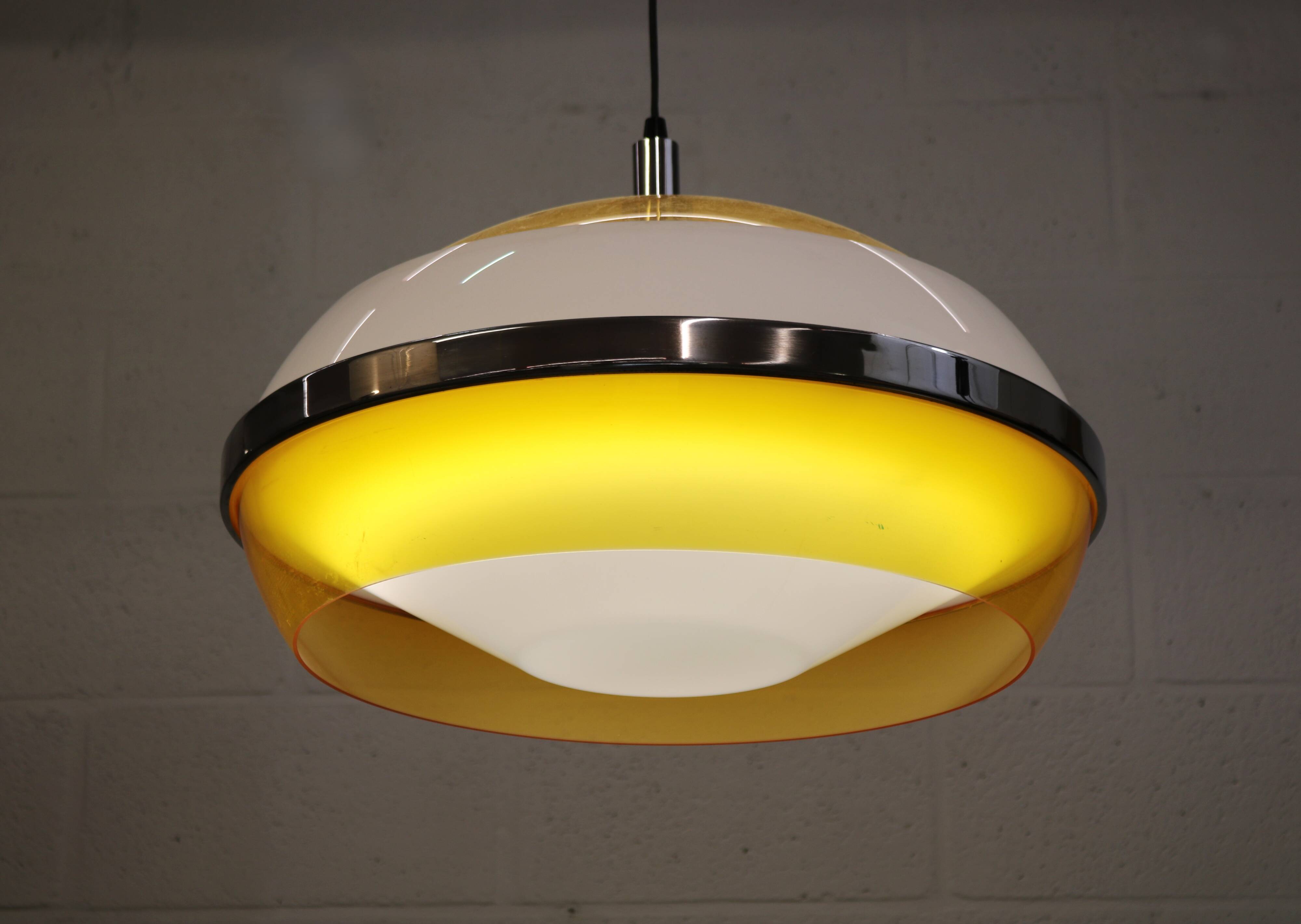 Space age UFO ceiling lamp *** Stilux Milano *** Italy 1970s *** Rare