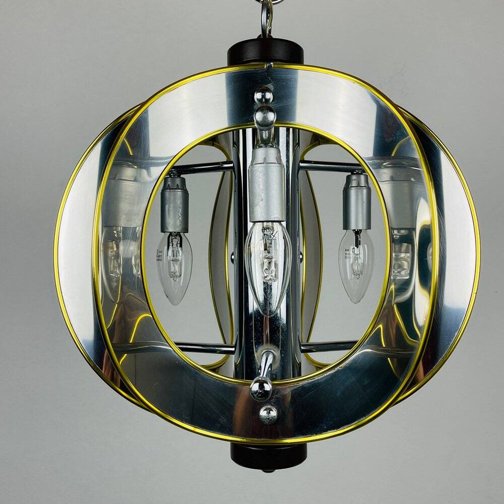 Amber mid-century chrome chandelier by Toni Zuccheri for Veart, Italy, 1970s.