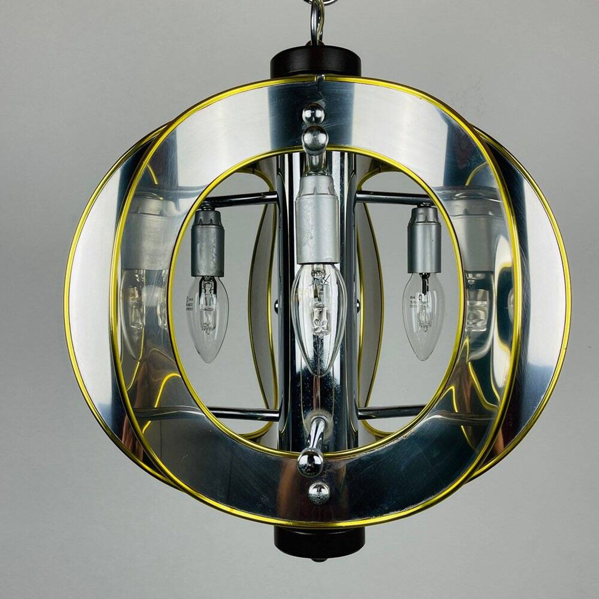 Amber mid-century chrome chandelier by Toni Zuccheri for Veart, Italy, 1970s.