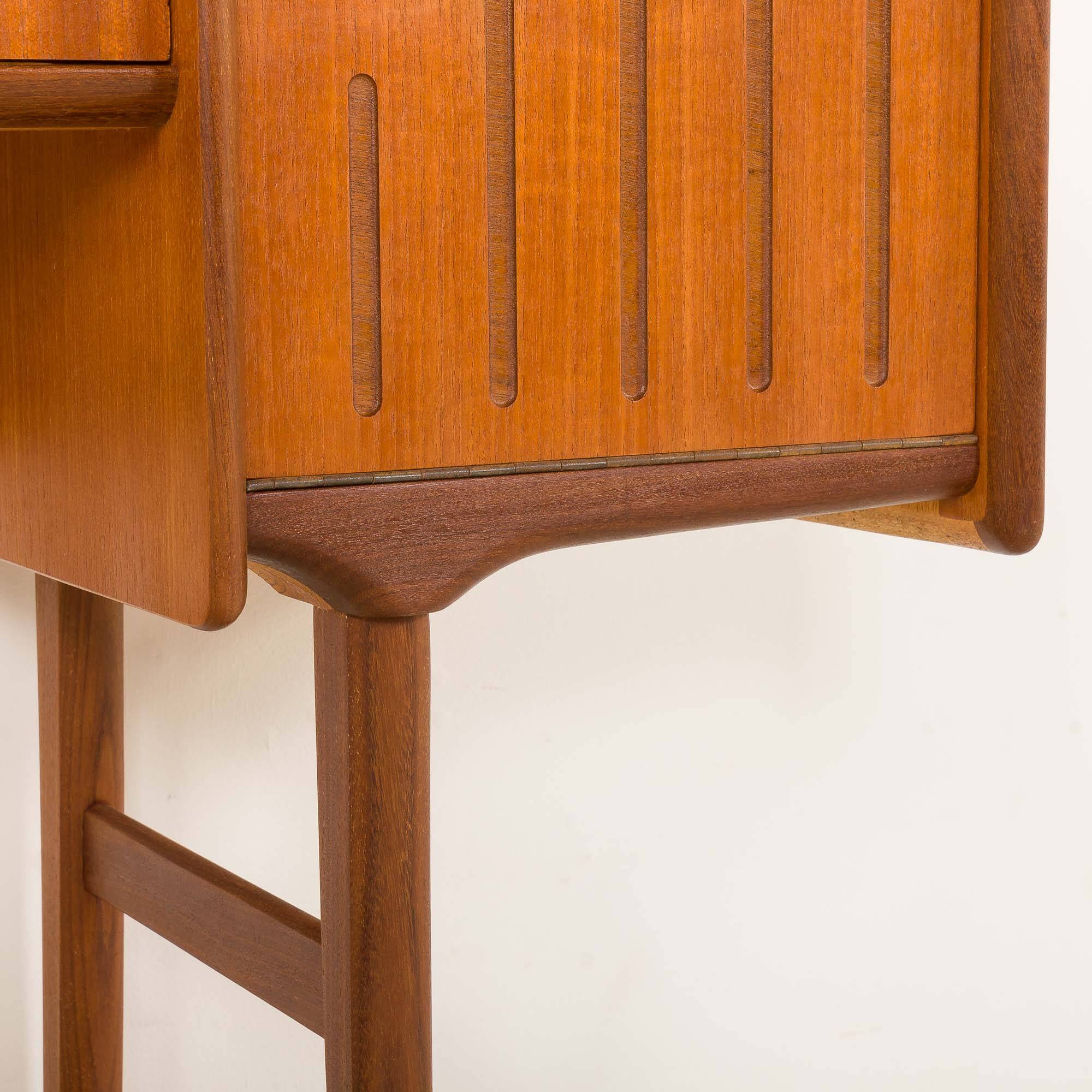 Scandinavian mid-century teak dressing table in teak, Norway, 1970s