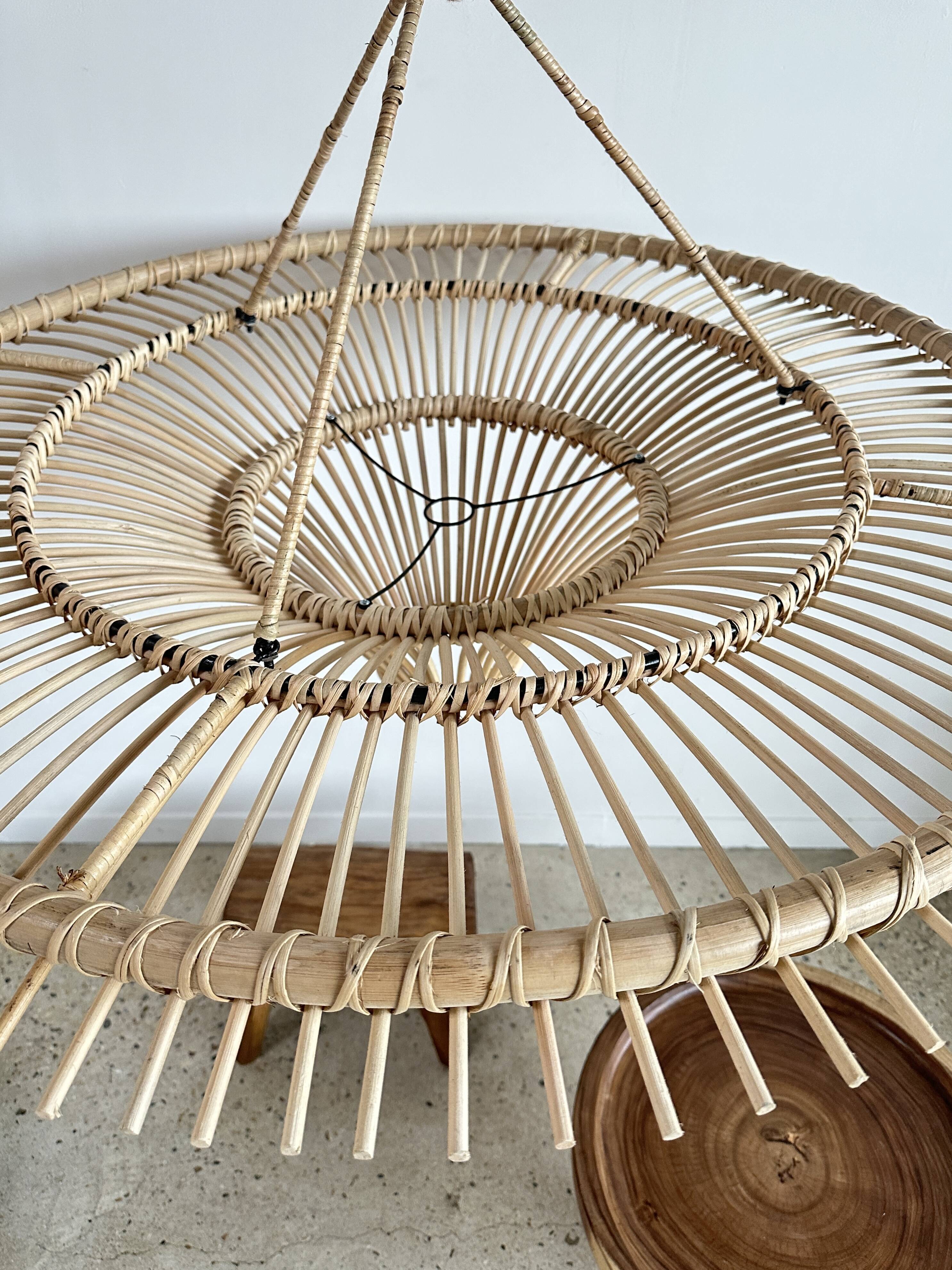 Suspension rattan saucer iron frame D:120 H:60