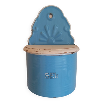 Salt box