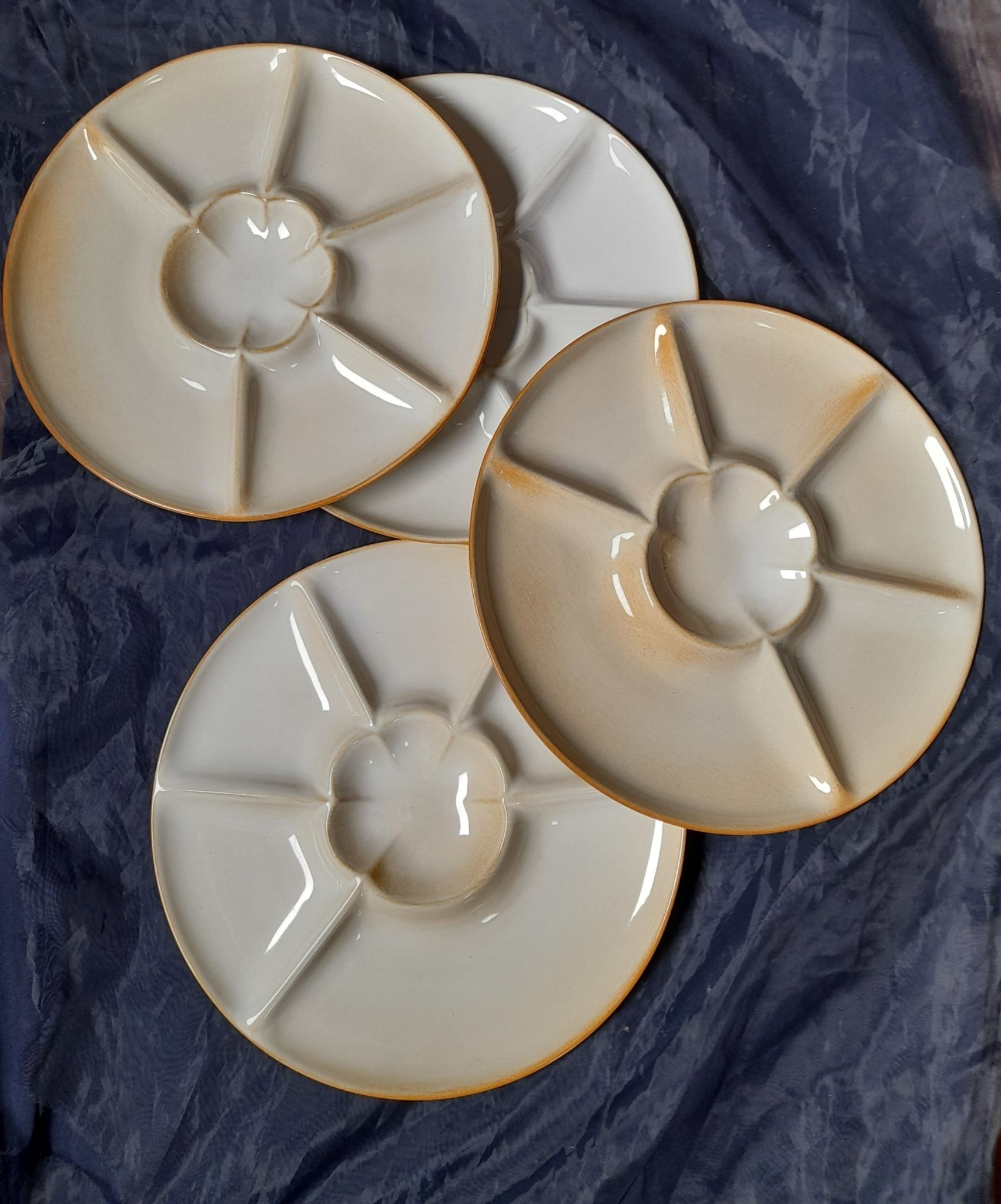 set of 4 compartmentalized fondue plates, white glazed stoneware - de Montgolfier / France