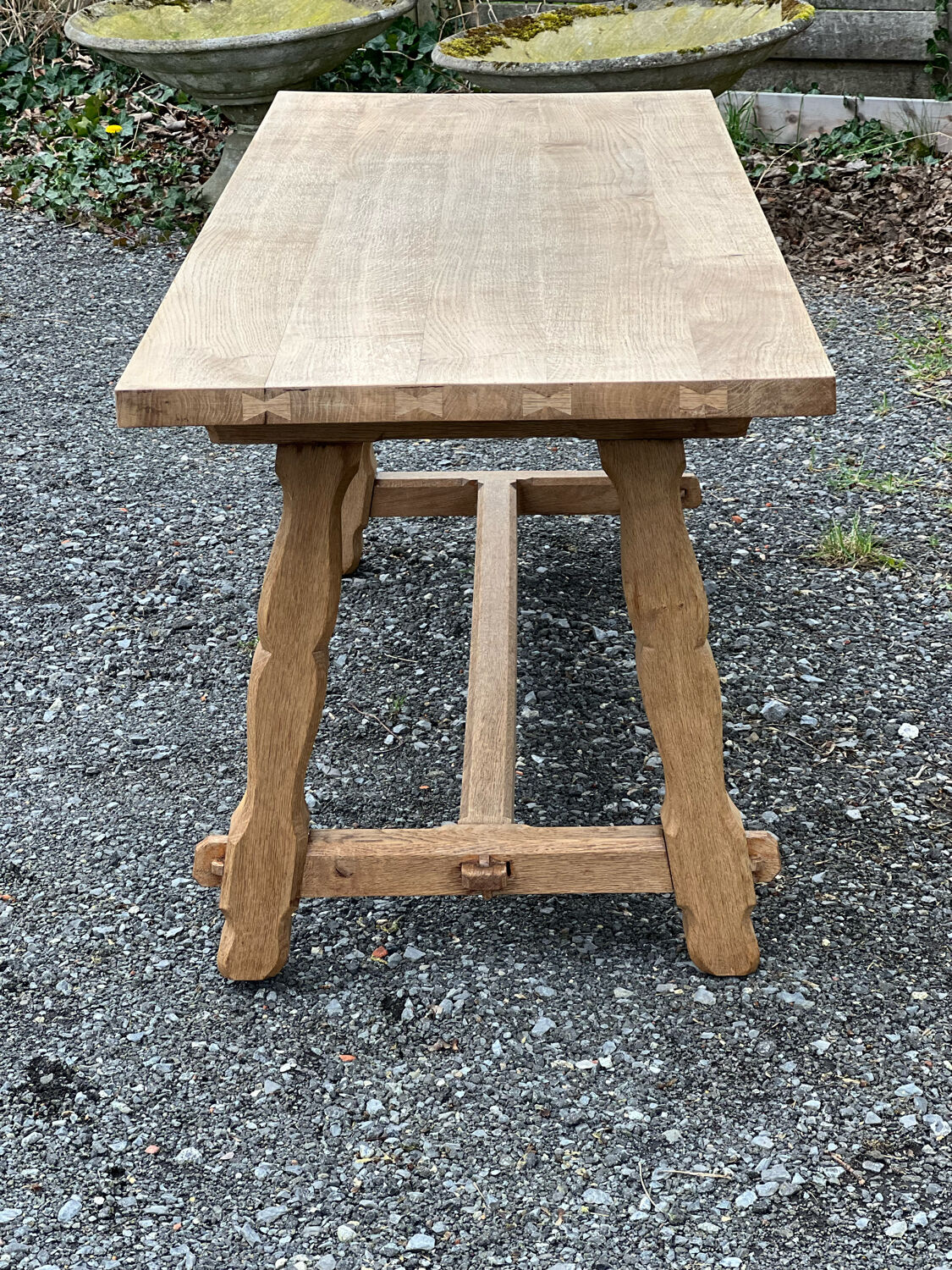 Farmhouse table