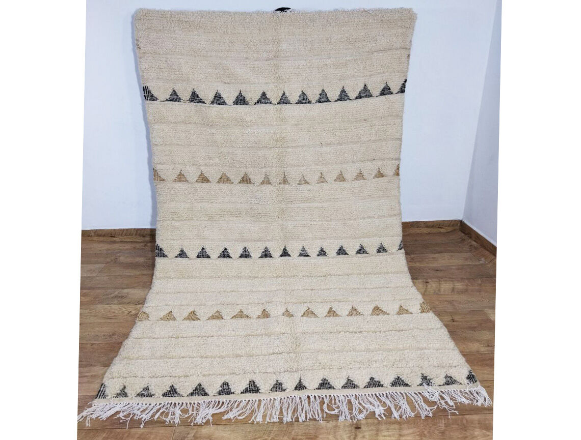 Moroccan carpet 257x150cm